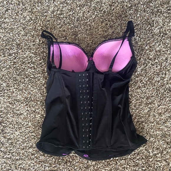 Elegant Black and Purple Lace Chemise - Picture 2 of 3